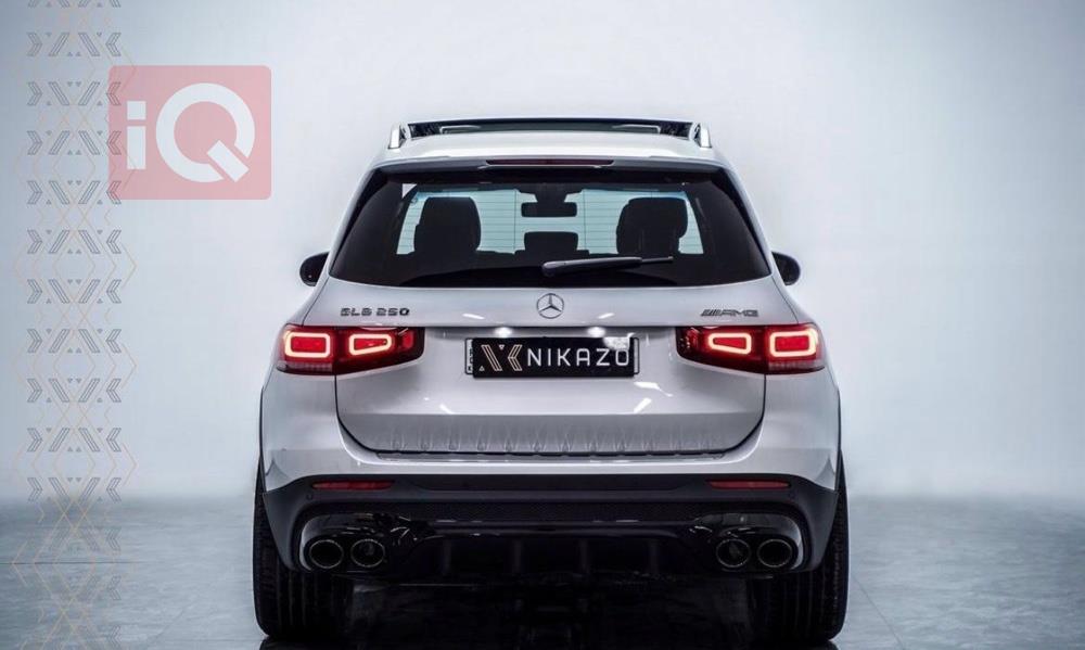 مرسيدس بنز GLB